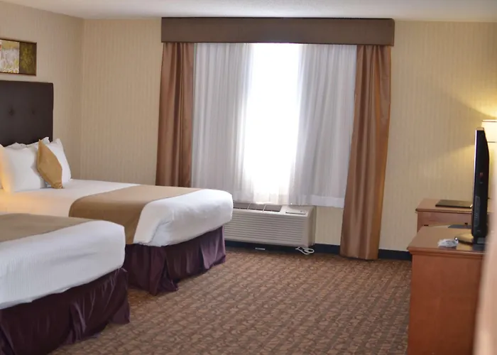 Best Western Cold Lake Inn