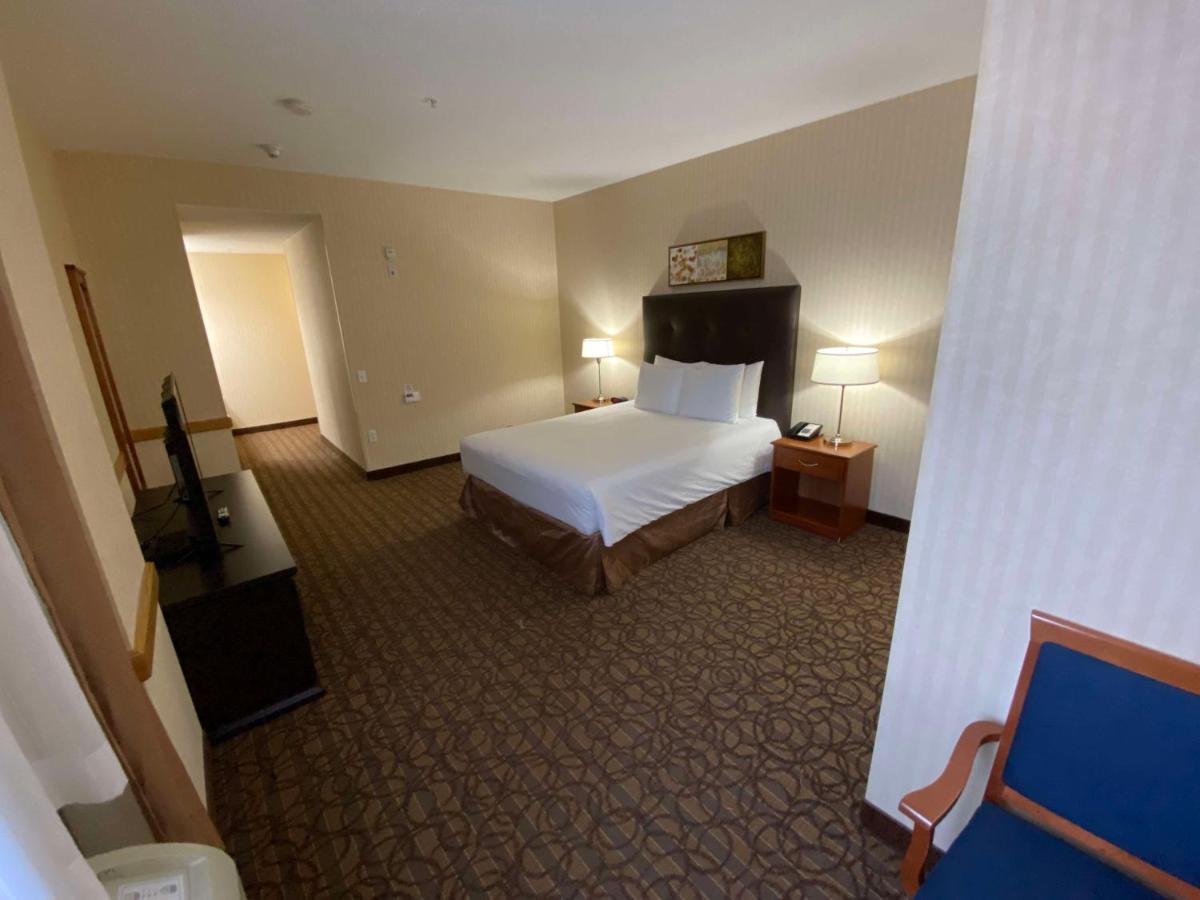 Western Cold Hotel